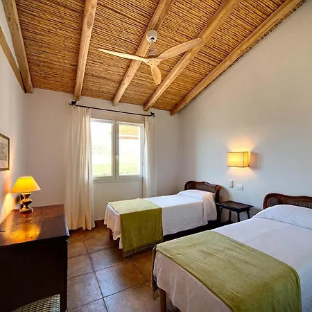 Villa Santu Martine: With Pool *