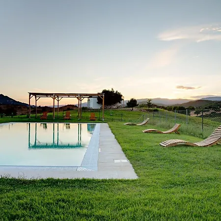 Villa Santu Martine: With Pool *