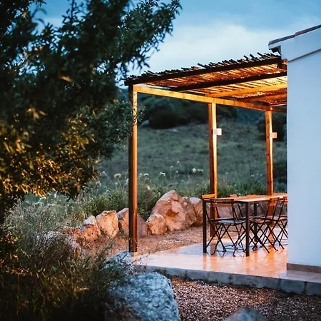 Santu Martine: With Pool Villa Galtelli